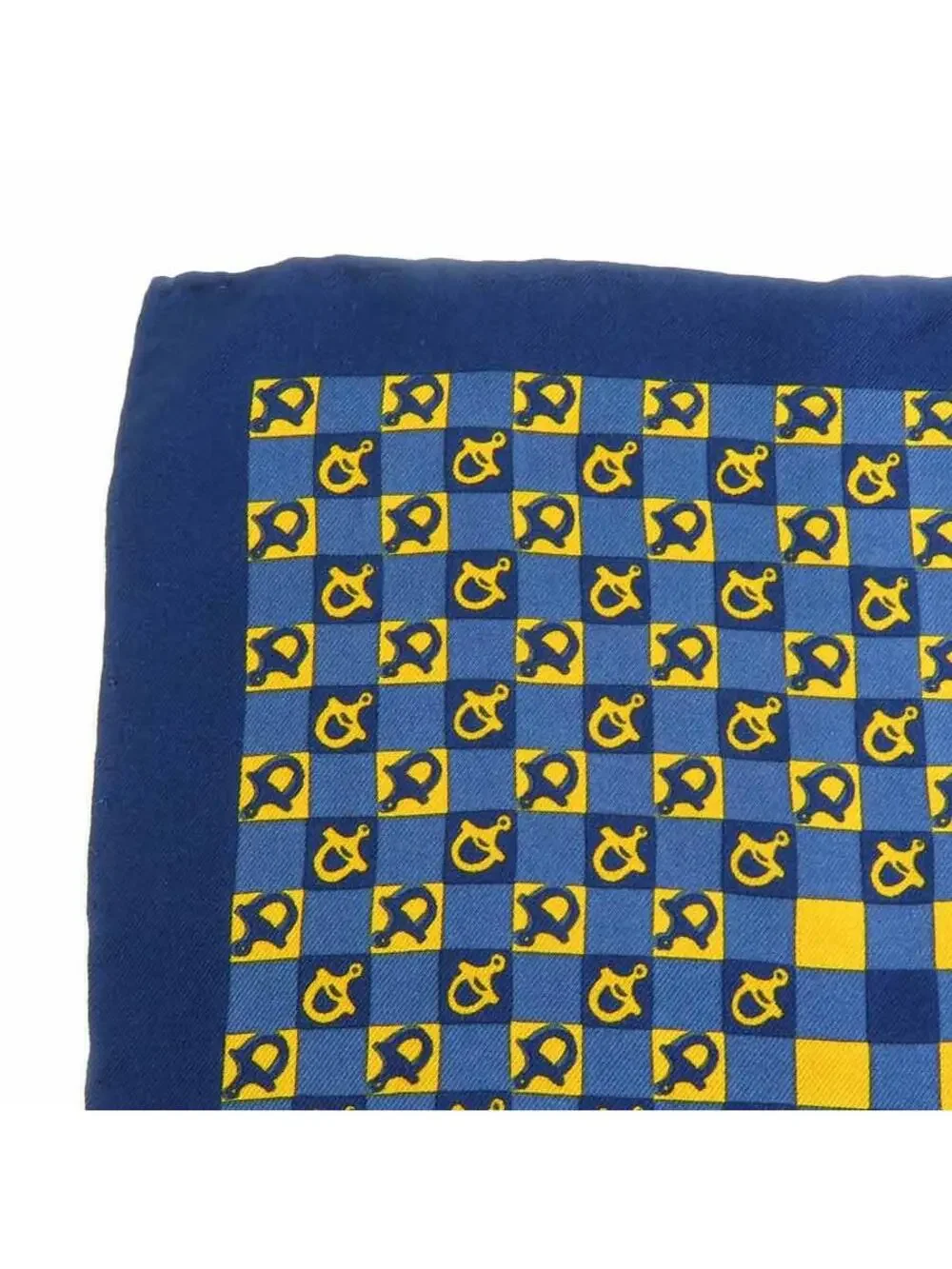 Auth Gucci Handkerchief Scarf #293949G83B